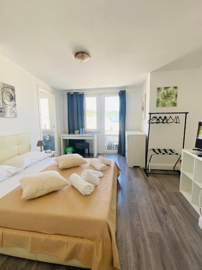 Your Vatican Terrace Apartment Rome Bagian luar foto