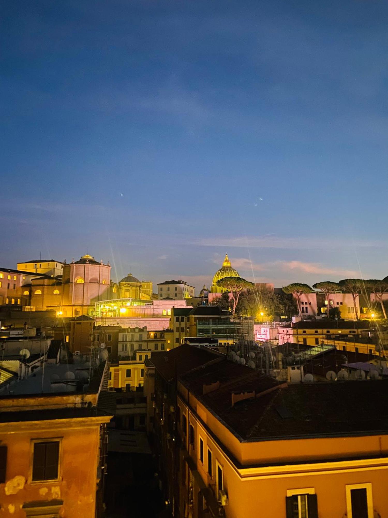 Your Vatican Terrace Apartment Rome Bagian luar foto