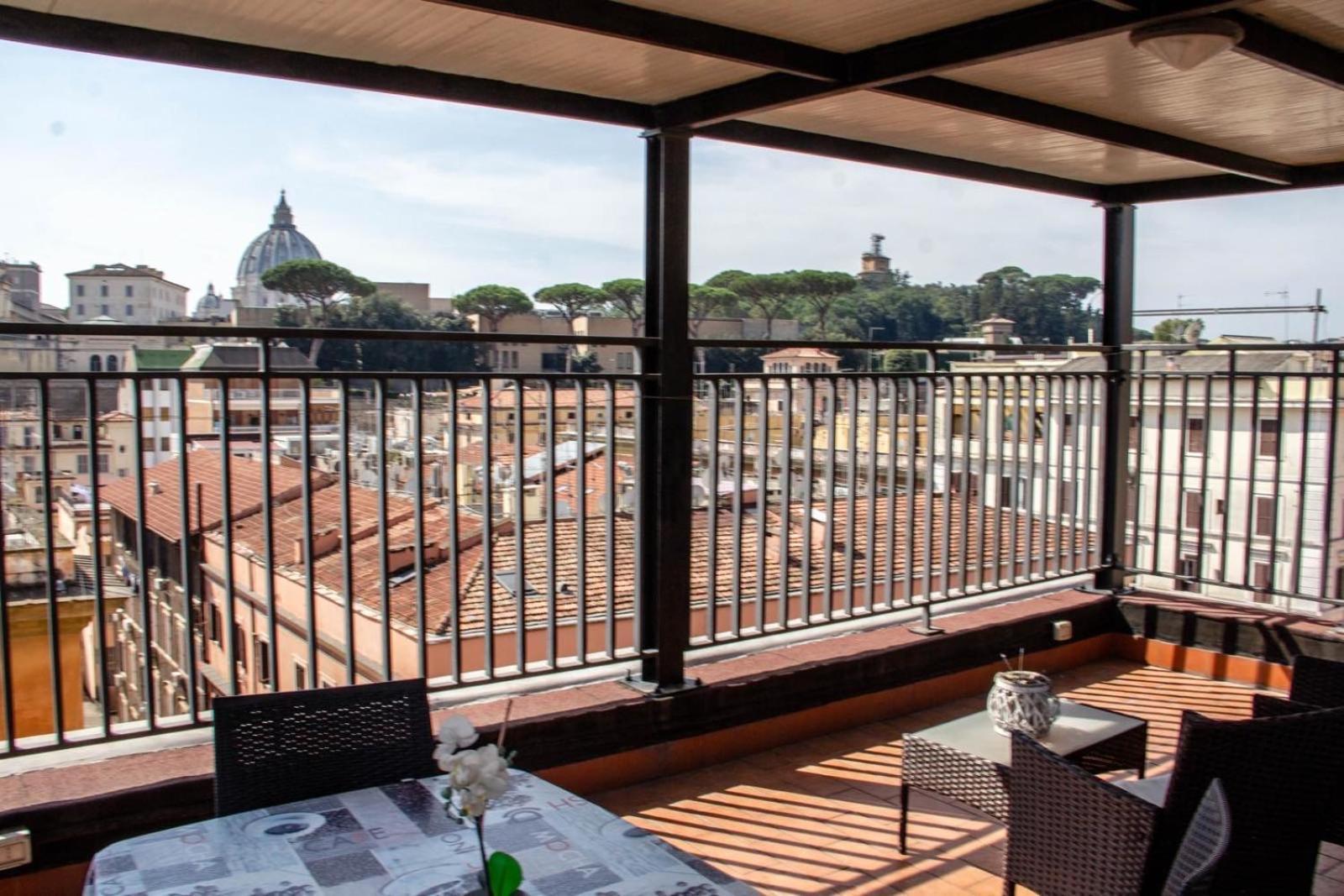 Your Vatican Terrace Apartment Rome Bagian luar foto